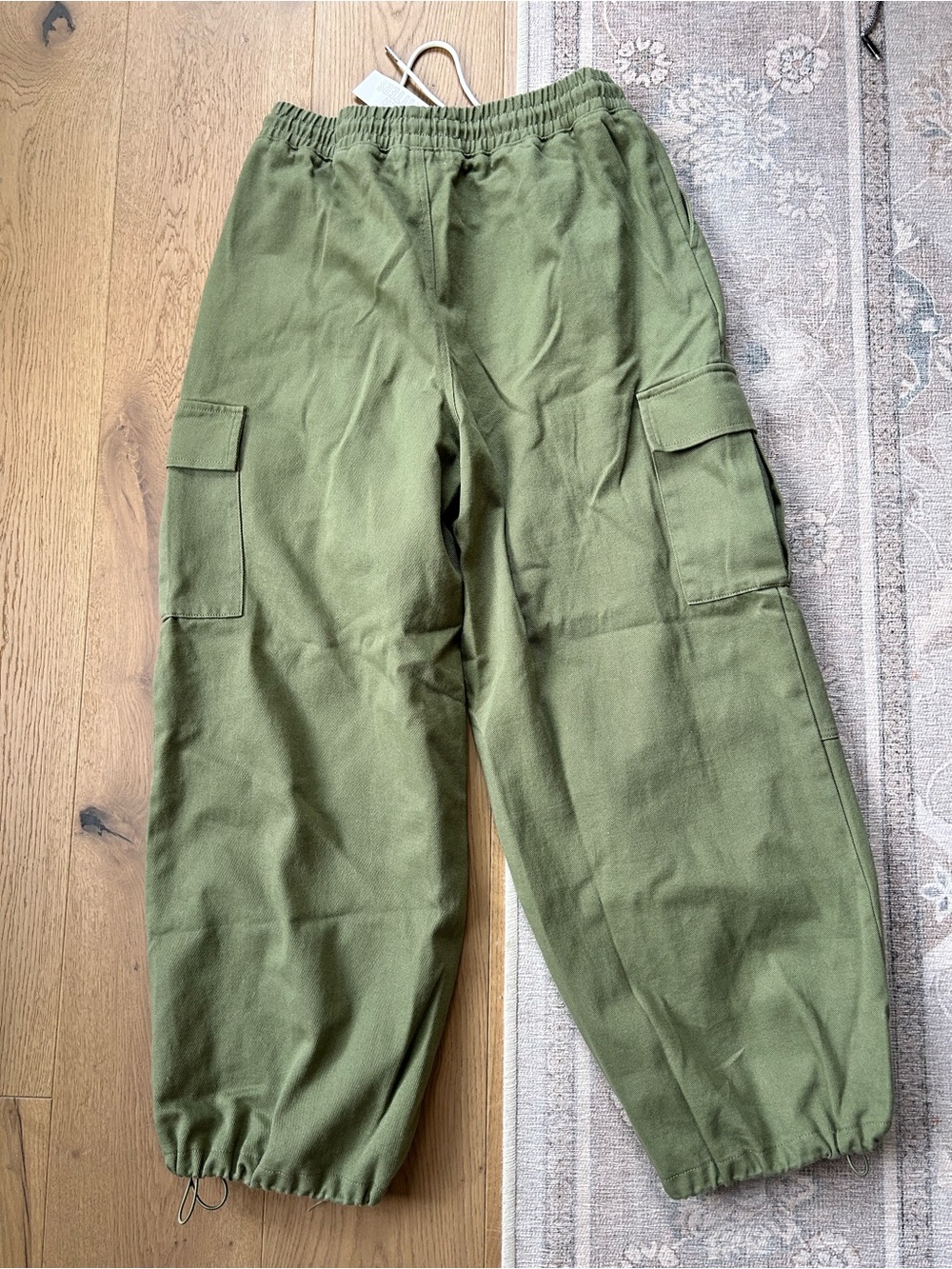 BDG Olive Green Wide-Leg Cargo Pants - Picture 2 of 4